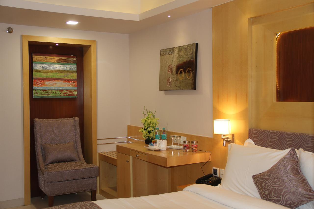 Hotel Golden Gate Indore Exterior foto