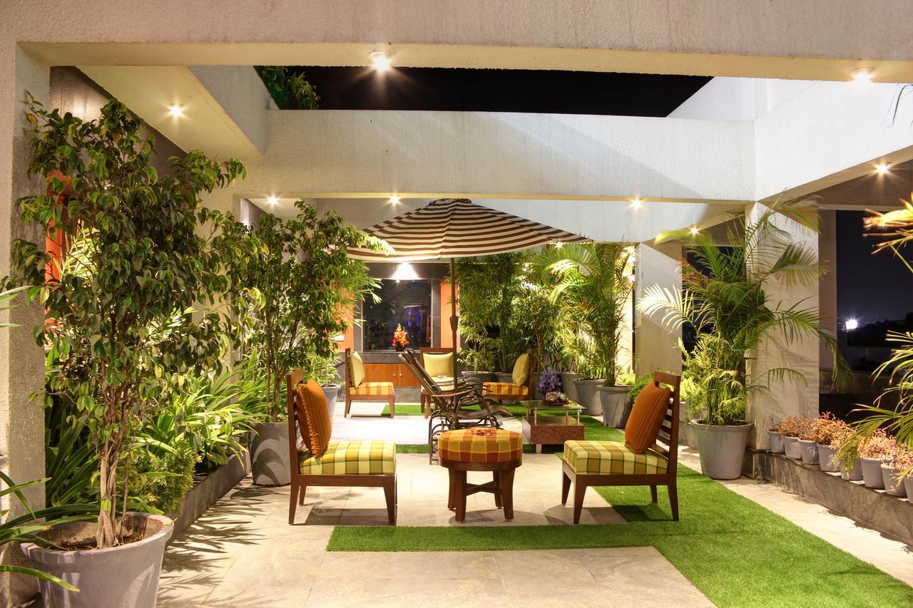 Hotel Golden Gate Indore Exterior foto