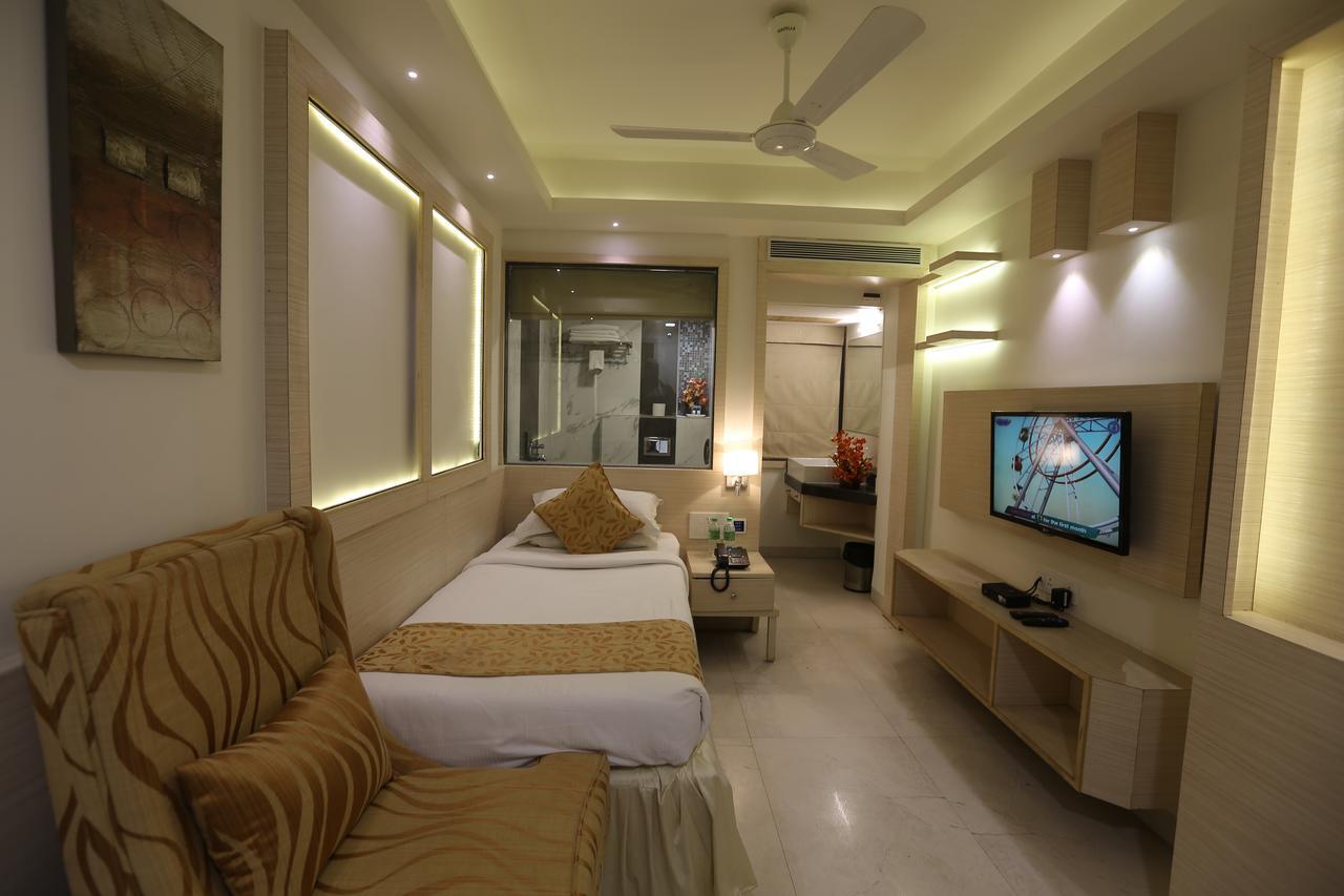 Hotel Golden Gate Indore Exterior foto